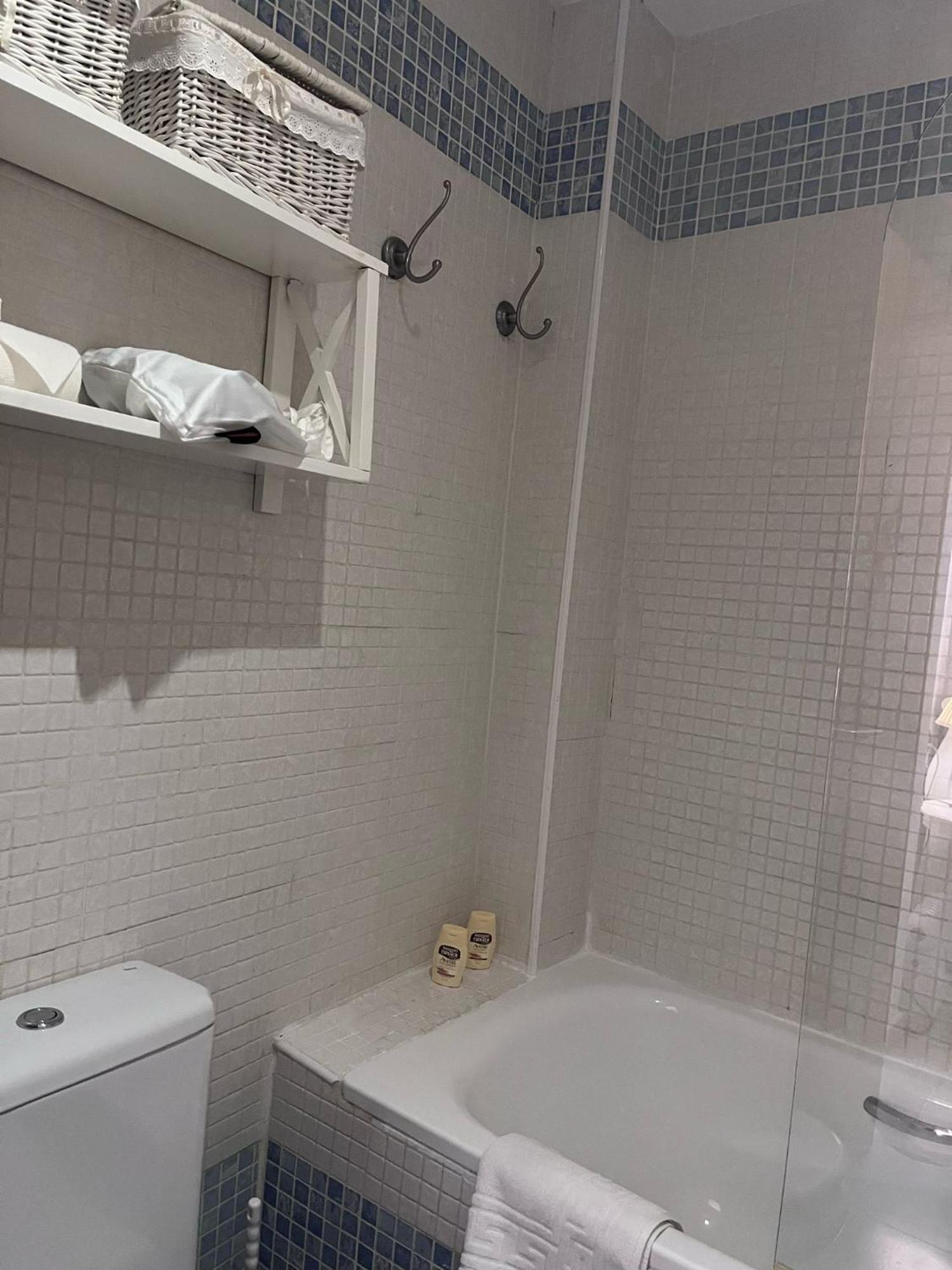 Apartamento Con Encanto Muy Centrico En Pilatos Sevilla Ideal Para Pareja Bagian luar foto